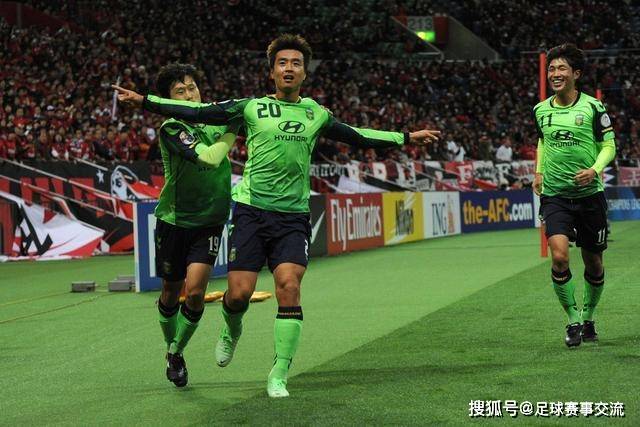 记者称劳塔罗没进FIFA年度最佳候选是笑话