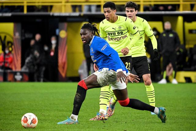 骑士大胜公牛开季14连胜 鹈鹕力克掘金止5连败